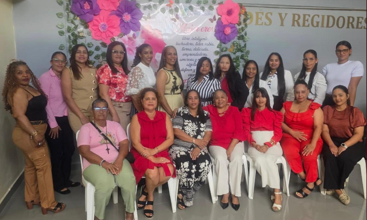 AYUNTAMIENTO MUNICIPAL DE PUÑAL CELEBRA DÍA INTERNACIONAL DE LA MUJER