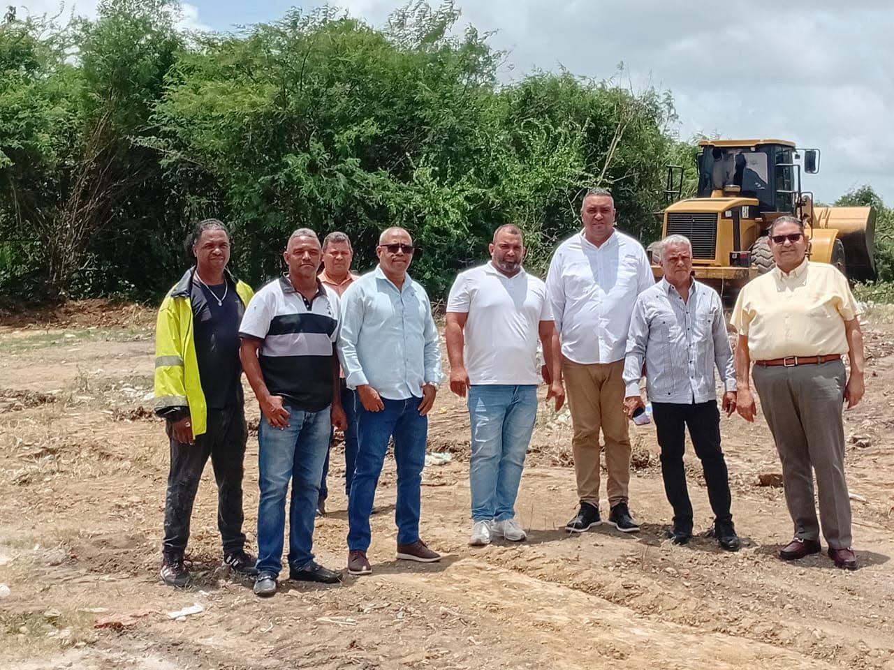 07 JULIO, ALCALDE SUPERVISA TERRENOS CONSTRUCCIÓN TECHADO CANCHA MATANZAS
