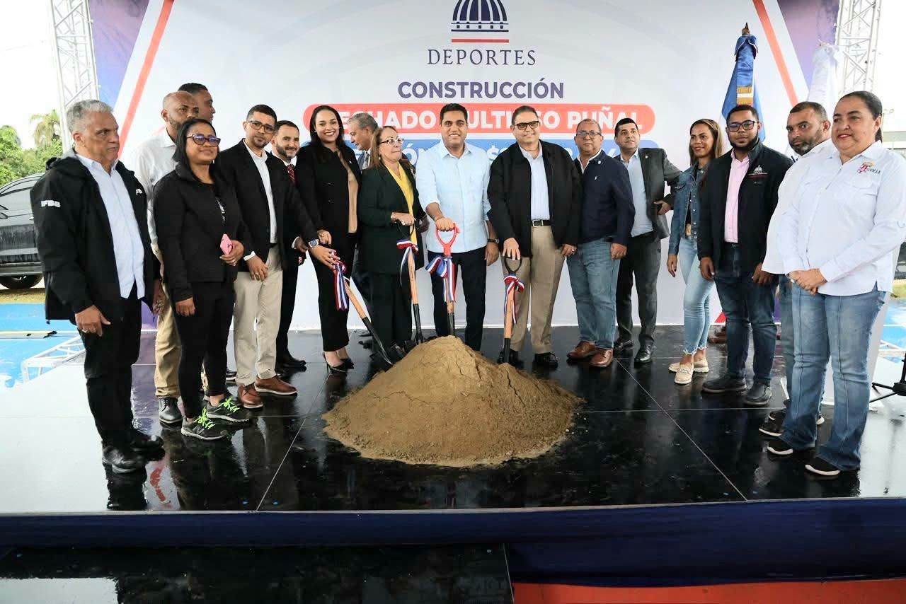 ALCALDÍA DE PUÑAL DA EL PRIMER PALAZO PARA LA CONSTRUCCIÓN DEL TECHADO DE LA CANCHA DE MATANZAS